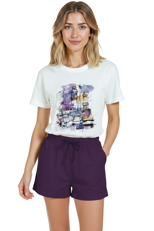 Kadın Beyaz Relaxed Fit %100 Pamuk Tişört – Suluboya Marina & Deniz Feneri Baskılı