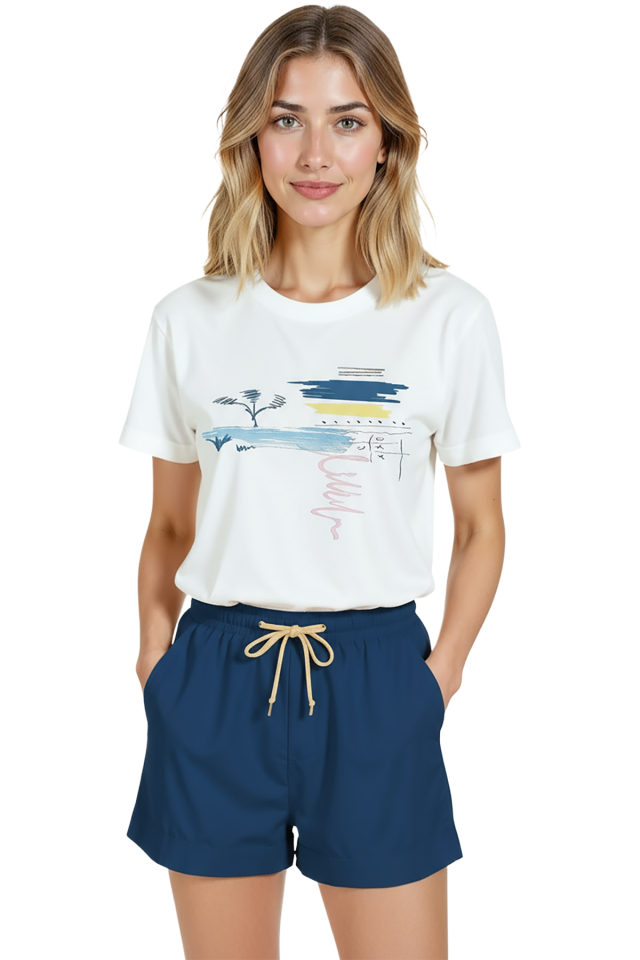 Kadın Beyaz Relaxed Fit %100 Pamuk Tişört – Soyut Suluboya Deniz & Palmiye Baskılı