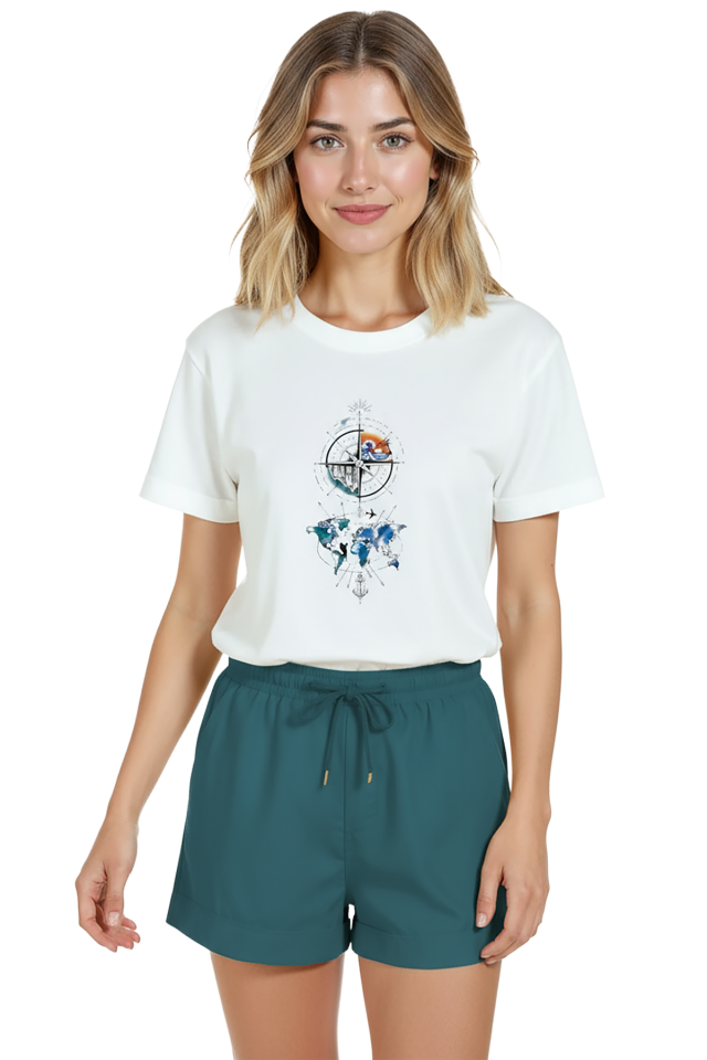 Kadın Beyaz Relaxed Fit %100 Pamuk Tişört – Suluboya Dünya Haritası & Pusula Baskılı