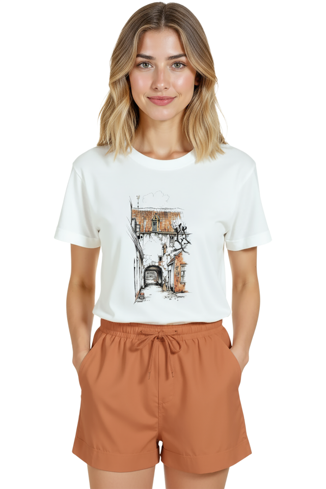 Kadın Beyaz Relaxed Fit %100 Pamuk Tişört – Eski Sokak Evleri Baskılı