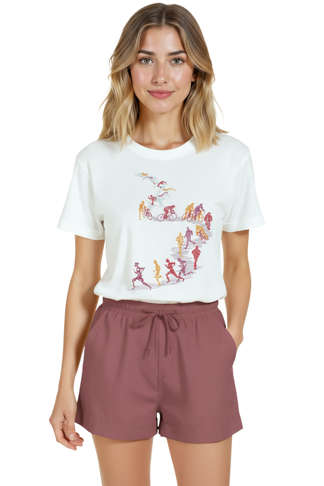Kadın Beyaz Relaxed Fit %100 Pamuk Tişört – Suluboya Koşu & Bisikletçi Çizgisel Baskılı