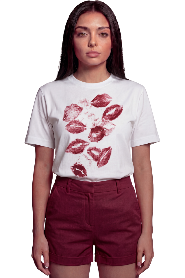 ''Kiss Me'' Öpücük Baskılı %100 Pamuk Rahat Kesim Premium Kadın Tişört