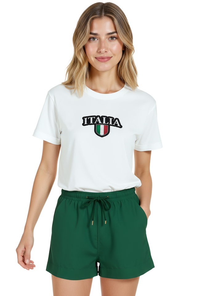 Kadın Beyaz Relaxed Fit %100 Pamuk Tişört – ITALIA Tipografi & Kalkan Bayrak Baskılı