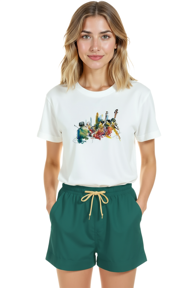 Kadın Beyaz Relaxed Fit %100 Pamuk Tişört – Caz Grubu & Sokak Müzisyeni Baskılı