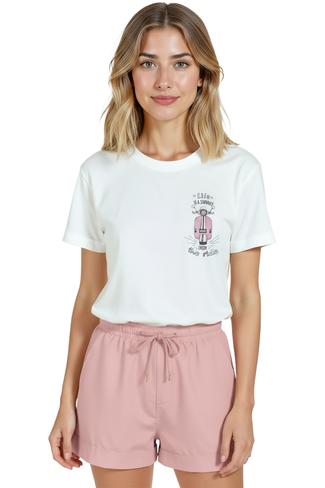 Kadın Beyaz Relaxed Fit %100 Pamuk Tişört – Pembe Vespa & “Enjoy the Ride” Baskılı