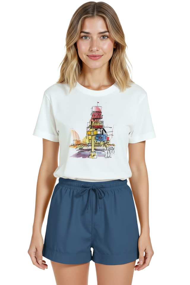 Kadın Beyaz Relaxed Fit %100 Pamuk Tişört – Times‑Square Eskizli Baskılı